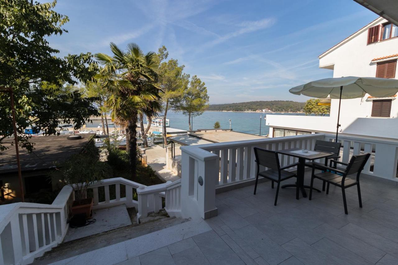 Apartman Hrabric 2 Нивице Экстерьер фото